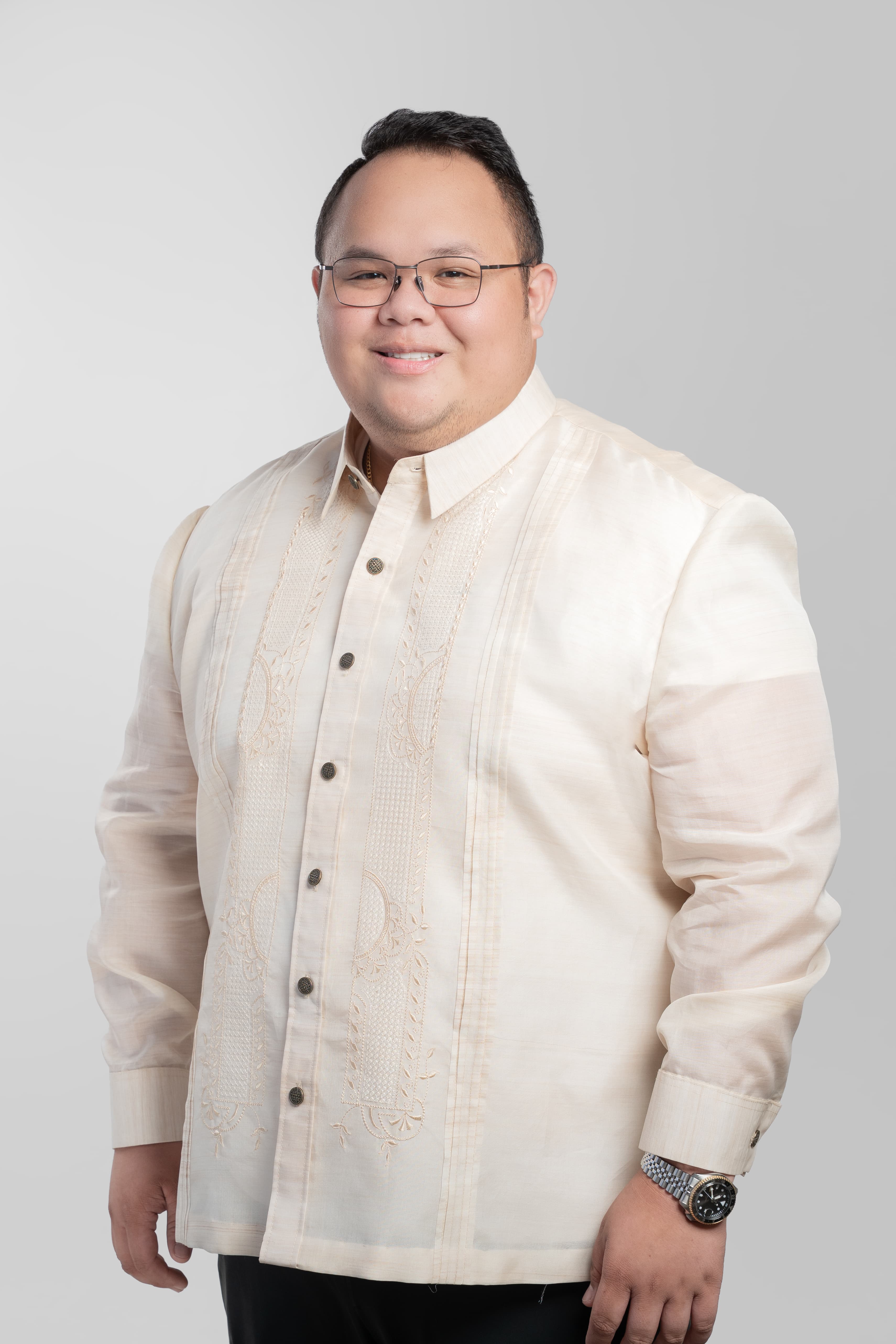 Mikael Allen Abucay, Founder of LitBros Media